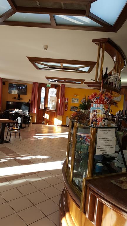 מונז'ובט Hotel Castello מראה חיצוני תמונה