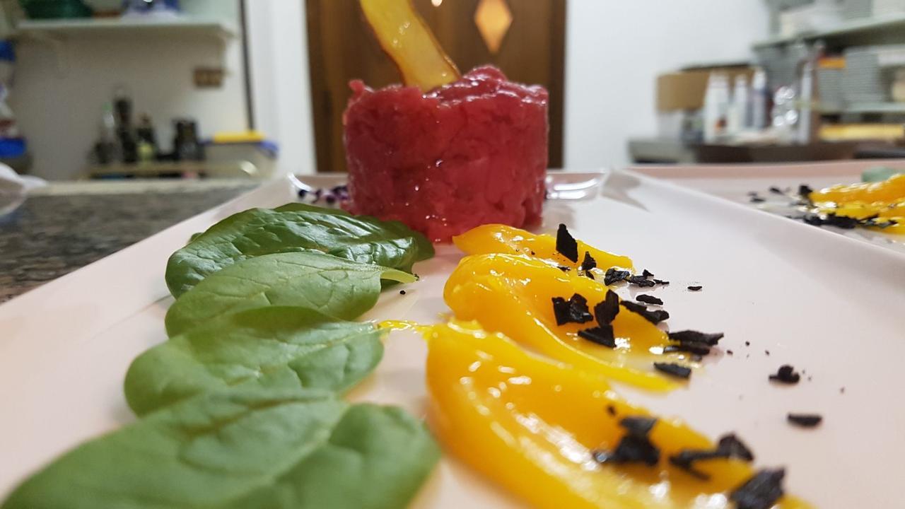 מונז'ובט Hotel Castello מראה חיצוני תמונה